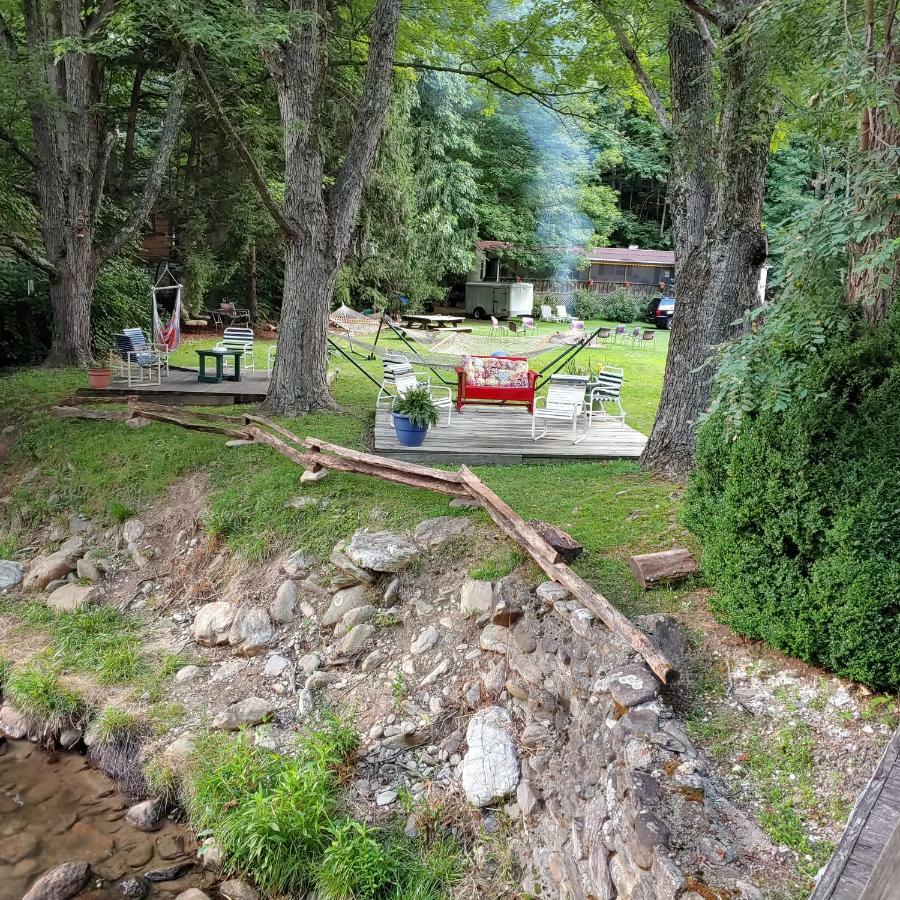 Rolling Brook Inn Maggie Valley Exterior photo